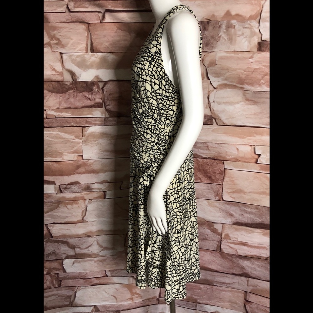 Jones New York Woman Dress size 10P - Picture 4 of 6